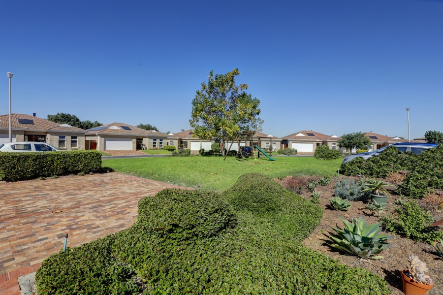 3 Bedroom Property for Sale in Sonkring Western Cape